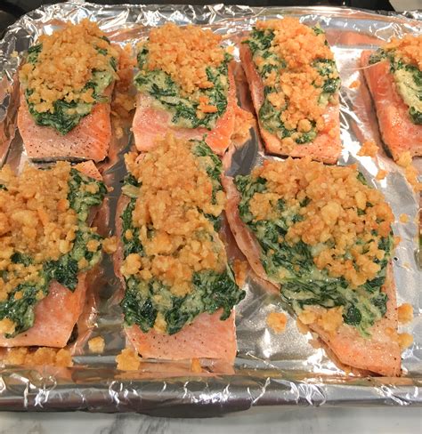 Salmon Florentine | Jennifer Cooks