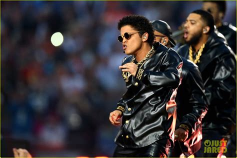 Bruno Mars: Super Bowl Halftime Show 2016 Video - WATCH NOW!: Photo ...