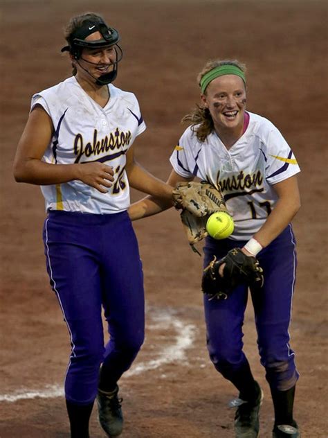 Iowa could be first state to require masks for softball infielders