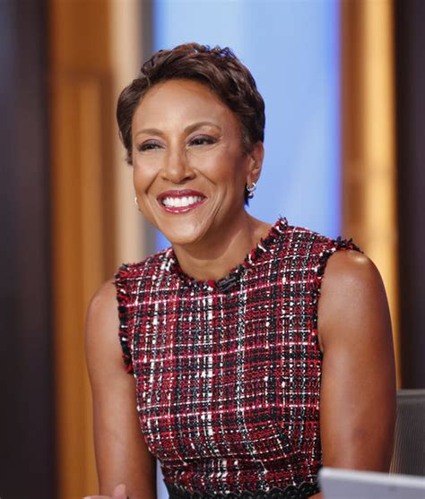 RobinRoberts | ExtraTV.com