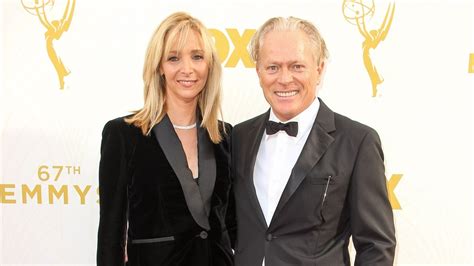 Lisa Kudrow Husband Michel Stern: Job, Marriage Details | Closer Weekly