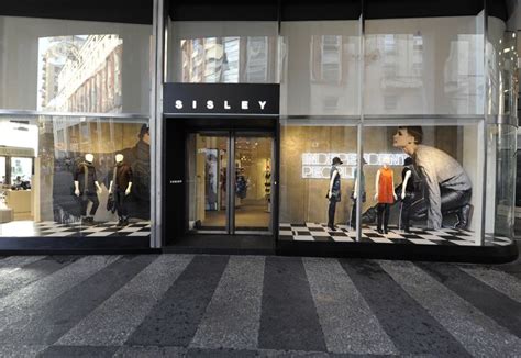 Sisley store by Arcabi, Milan » Retail Design Blog | Retail design ...