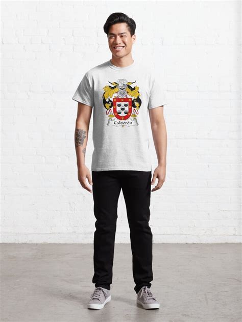 "Calderon Coat of Arms/ Calderon Family Crest" T-shirt by carpediem6655 | Redbubble