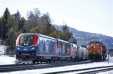 Amtrak’s Empire Builder gets new locomotives