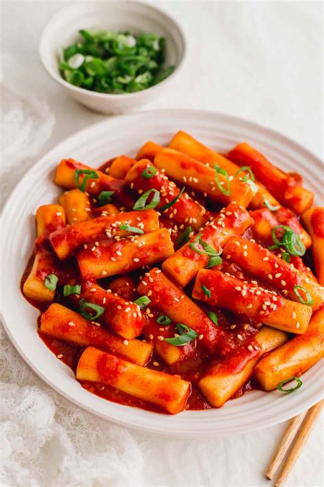 Tteokbokki (Korean Rice Cakes in Gochujang Sauce) | Sift & Simmer