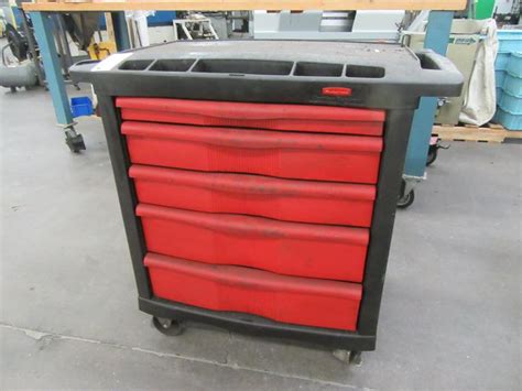 Machines Used | Rubbermaid 5 Drawer Rolling Tool Cart