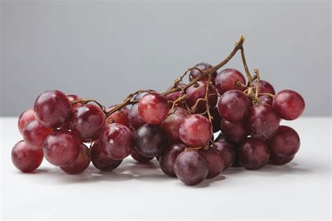 Beneficios de las uvas (moradas y verdes) para la salud - Tua Saúde