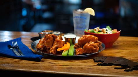 The Dirty Buffalo Restaurant Franchise | Wings & Family Sports Bar