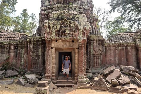 How to Visit Angkor Wat: Dress Code, Top Tips, & Information