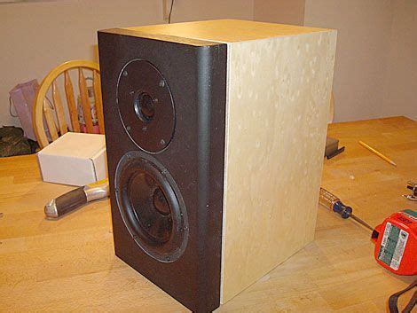 How to Build Your Own Speakers the Right Way | Speaker, Speaker projects, Diy speakers