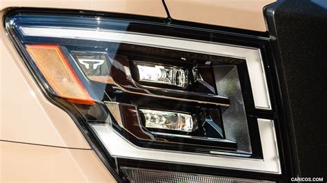 Nissan TITAN XD | 2020MY PRO 4X | Headlight