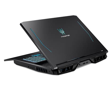 Acer Predator Helios 700 dostał unikalną wysuwaną klawiaturę