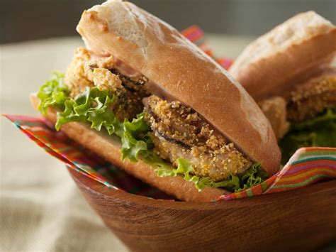 Fried Oyster Sandwich Recipe | EatSmarter