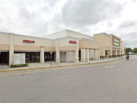 West Palm Beach Shopping Center Sells for $20M - Commercial Property Executive