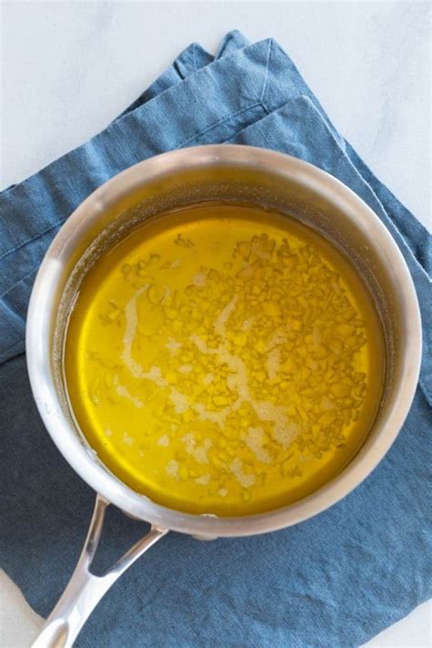 Easy Garlic Butter Sauce Recipe - Sauce Fanatic