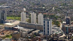 London / Wandsworth | aerial photographs of Great Britain by Jonathan C.K. Webb