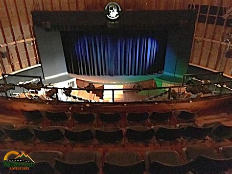 Watch a Performance at Indiana's Famous Round Barn Theater at Amish Acres