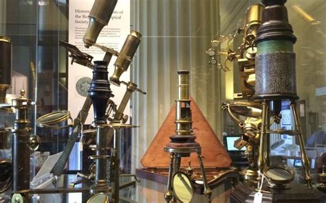 History of Science Museum - Footprints Tours