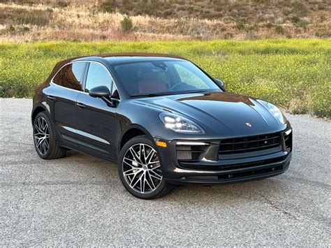 2022 Porsche Macan Review