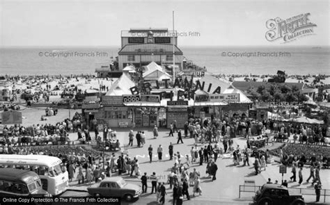 Photo of Great Yarmouth, Britannia Pier And Promenade c.1960