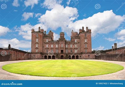 Castle Drumlanrig stock photo. Image of clouds, castles - 10927422