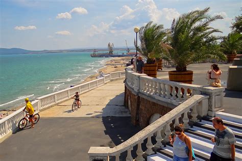 Sea garden | Official tourist portal of Burgas