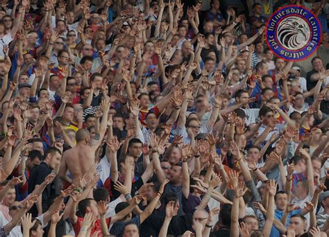 HOLMESDALE FANATICS ULTRAS