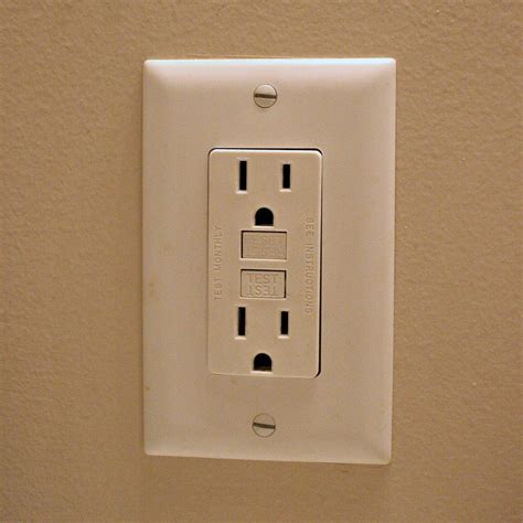 Ground Fault Circuit Interrupters | OSHA Safety Manuals