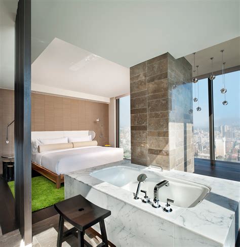 W Hotel Guestrooms in Taipei