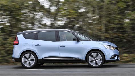 Renault Grand Scenic review: seven-seat MPV driven Reviews 2024 | Top Gear