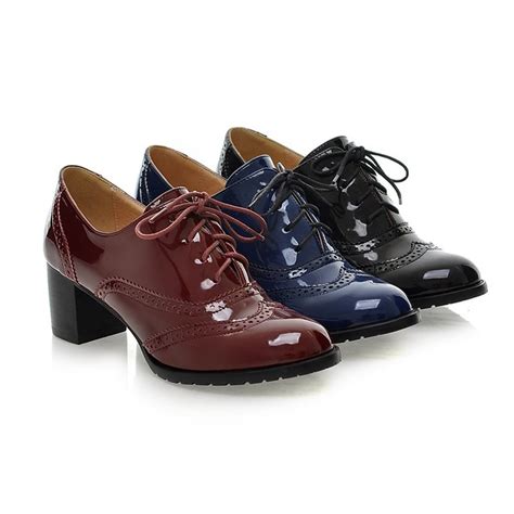 Mostrin Women's Lace Up Wingtip Oxford Shoes Classic Fashion Patent ...