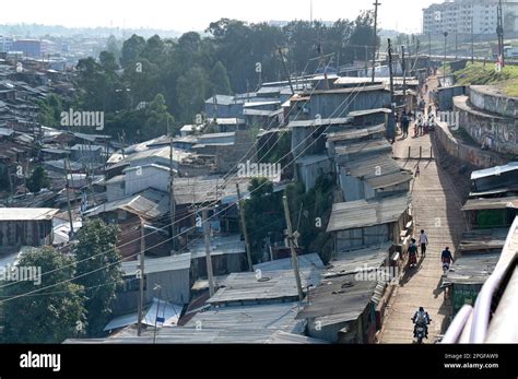 KENYA, Nairobi, Kibera slum / KENIA, Nairobi, Slum Kibera Stock Photo ...