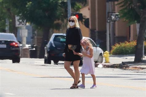 Kristen Bell - Out for a stroll with her daughter in Los Feliz-14 ...