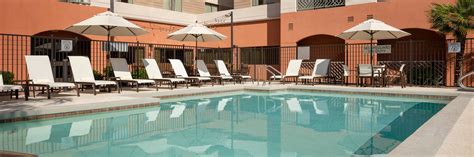 Hotels in Old Town Scottsdale | Courtyard Scottsdale Old Town