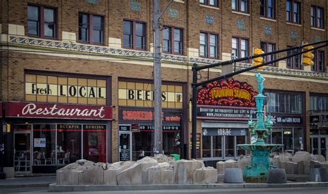 Surprises around every corner at Indianapolis's Fountain Square Theatre ...