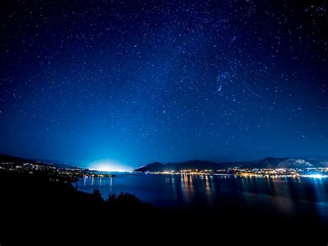 Starry night Naramata, British Columbia, CA | Photo, Weather photos, In this moment