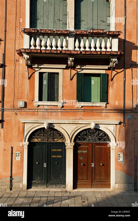 Old architecture, Venice Italy Stock Photo - Alamy