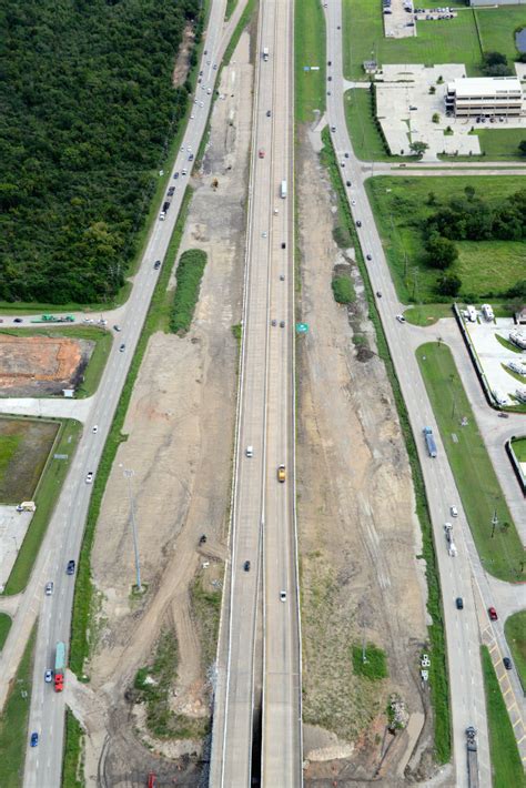 Sam Houston Tollway SE Widening, West of SH 288 to West of Wayside Dr. – Pulice Construction