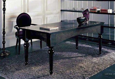 EVG701 Black Lacquer Crocodile Desk | Desks