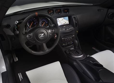 Nissan 370Z NISMO Roadster Concept press interior