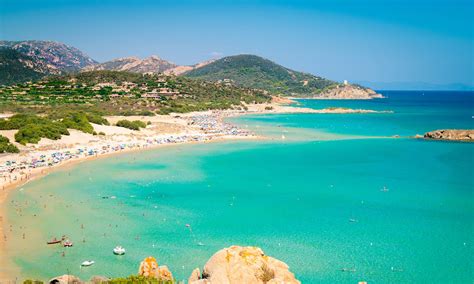 The Best Beaches and Islands for Luxuriating in Italy