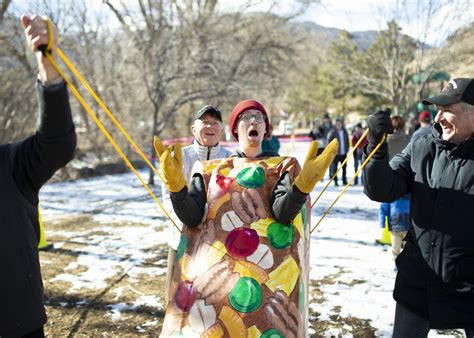 The Great Fruitcake Toss - Manitou Springs, Colorado