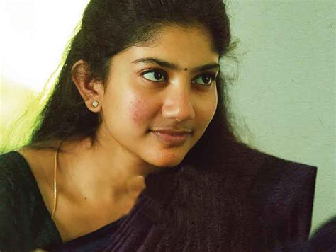 Sai Pallavi Biography - Age, DOB, Height, Awards, Malar, D4, Career, Upcoming Movies etc