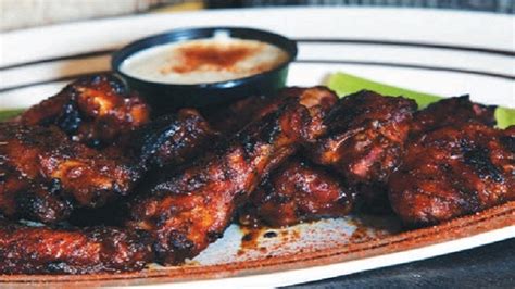 Bar-B-Que Chicken Wings - Tailgater Magazine