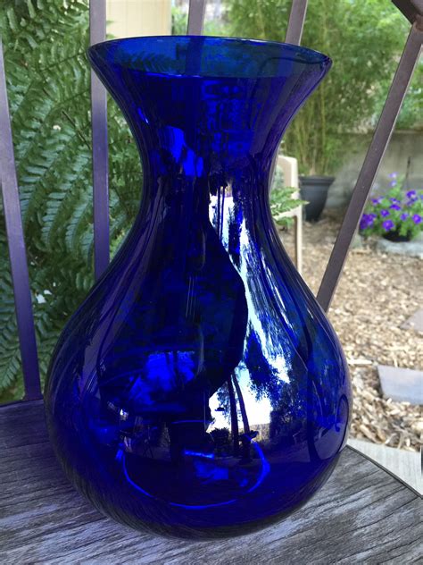 Lg Vintage Cobalt Blue 10 Vase.. Very Nice Condition. | Etsy | Blue glass jug, Cobalt blue decor ...