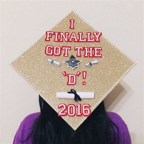 Graduation Caps Have Gotten Much More Creative Since I Graduated