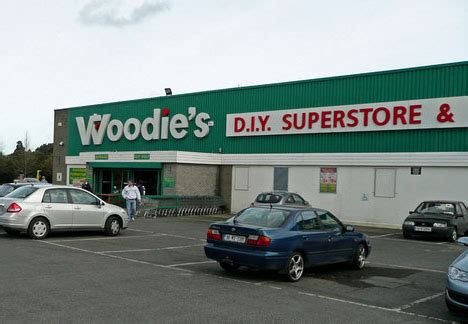 Woodies DIY parent to raise €160million in private US placement