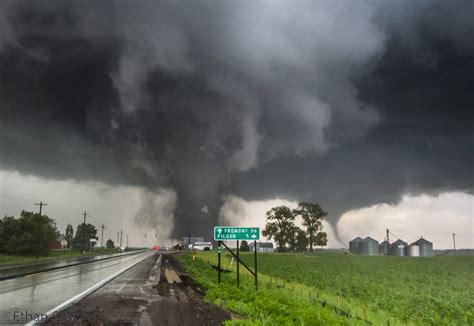 USA: "Twin tornadoes ravage the area around Pilger, Nebraska. Both of ...