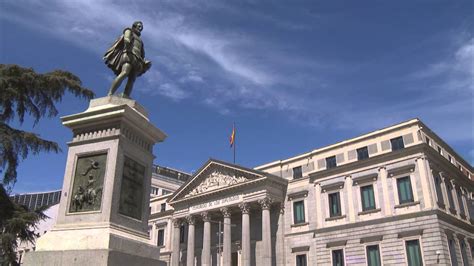 Plaza de las Cortes, Madrid. : r/europe