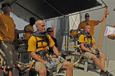 Army Dive Team: Engineering thrives on hard work, motivation | Article ...